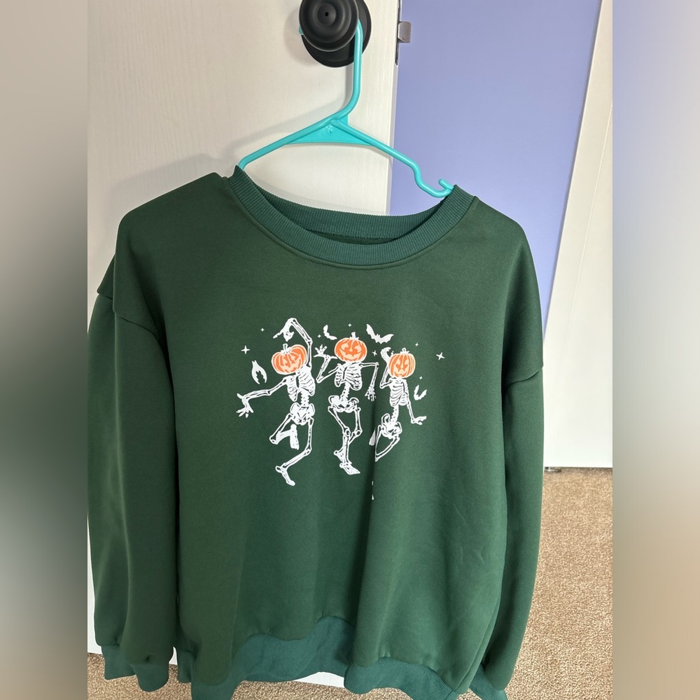 Pumpkin Skeleton crewneck size L/XL